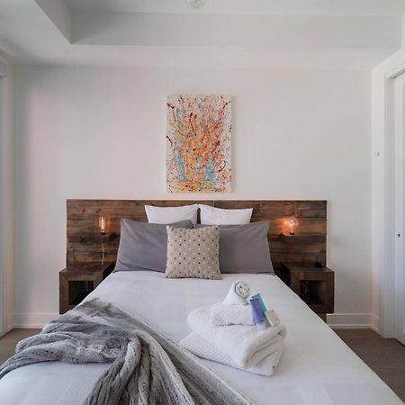 Elegant Downtown Home Toronto Bagian luar foto