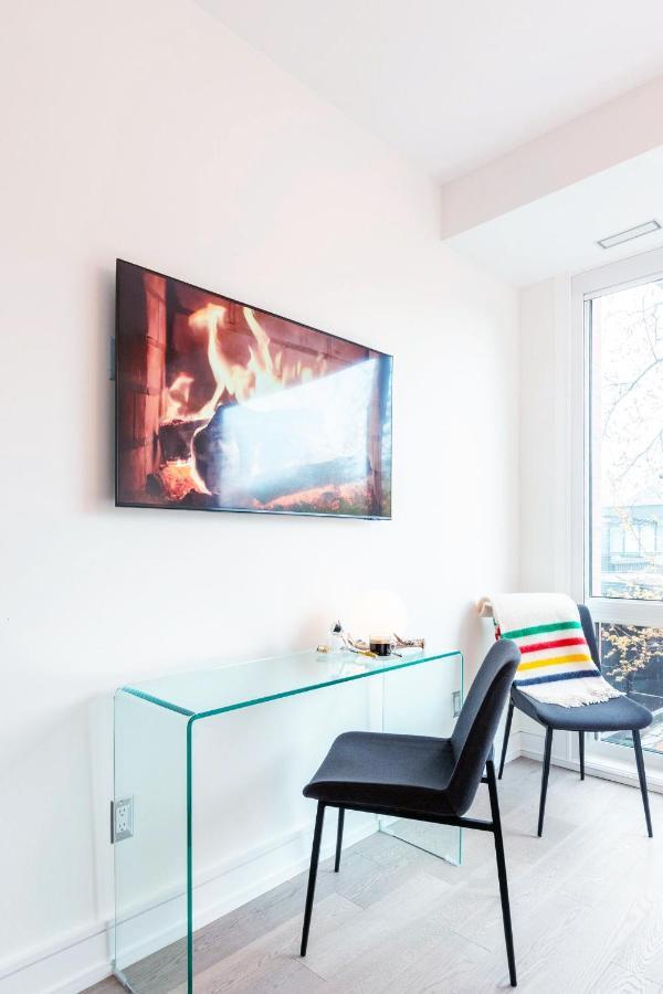Elegant Downtown Home Toronto Bagian luar foto